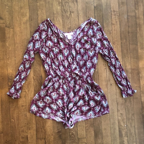 Long Sleeved Summer Romper - Picture 3 of 5